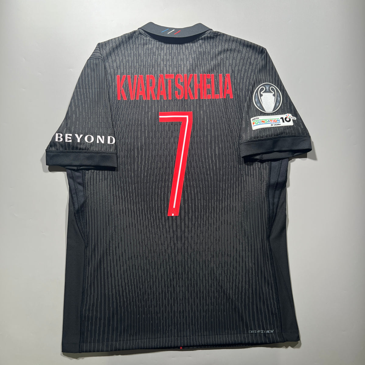 Official #7 Kvaratskhelia 25/26 Paris Saint Germain (PSG) Fourth Authentic Shirt UCL Nike HQ4208-045