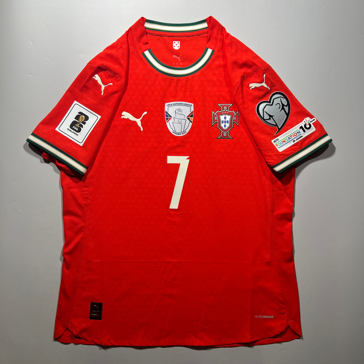 Official #7 Ronaldo 2025 Portugal Home Authentic Shirt Puma 780766_01