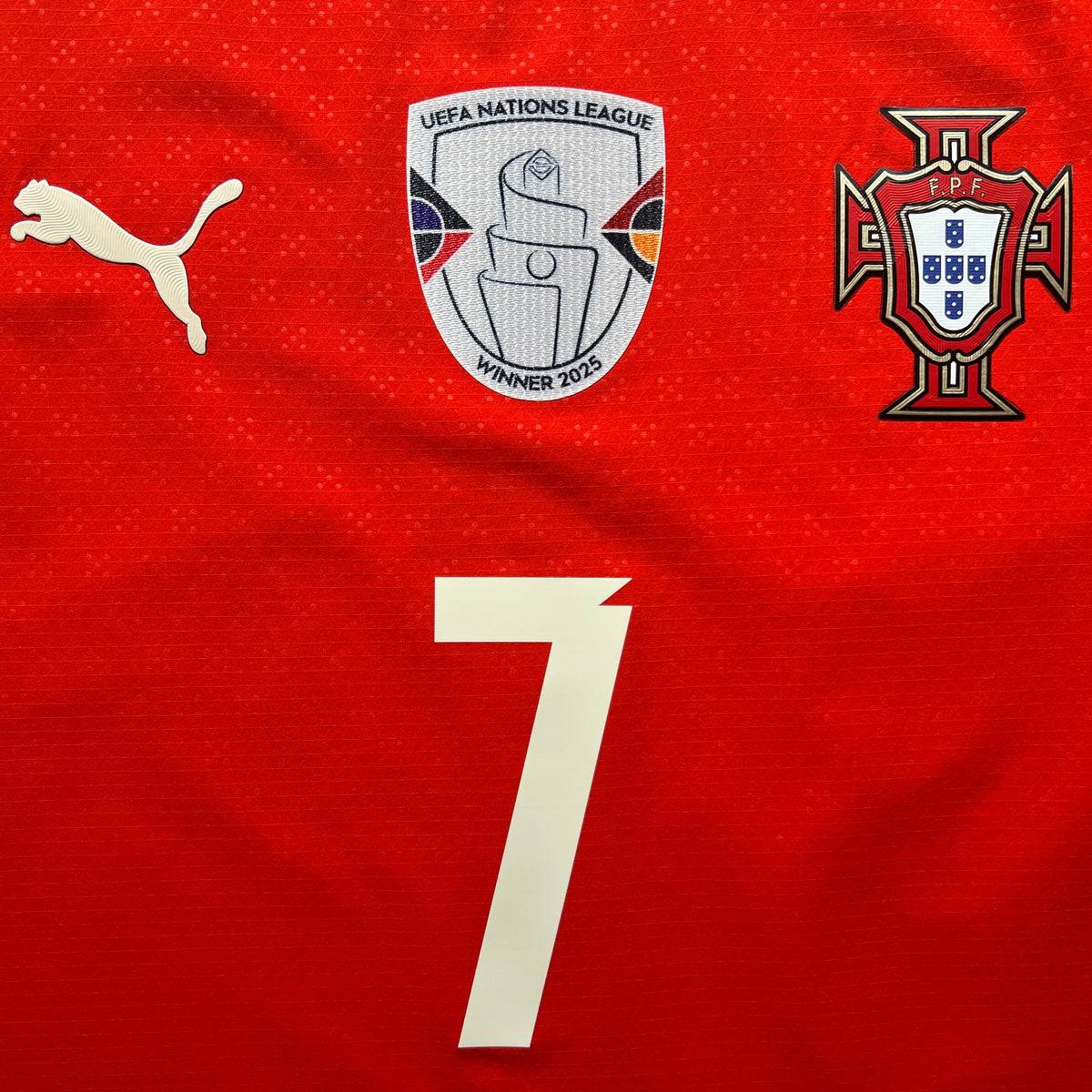 Official #7 Ronaldo 2025 Portugal Home Authentic Shirt Puma 780766_01