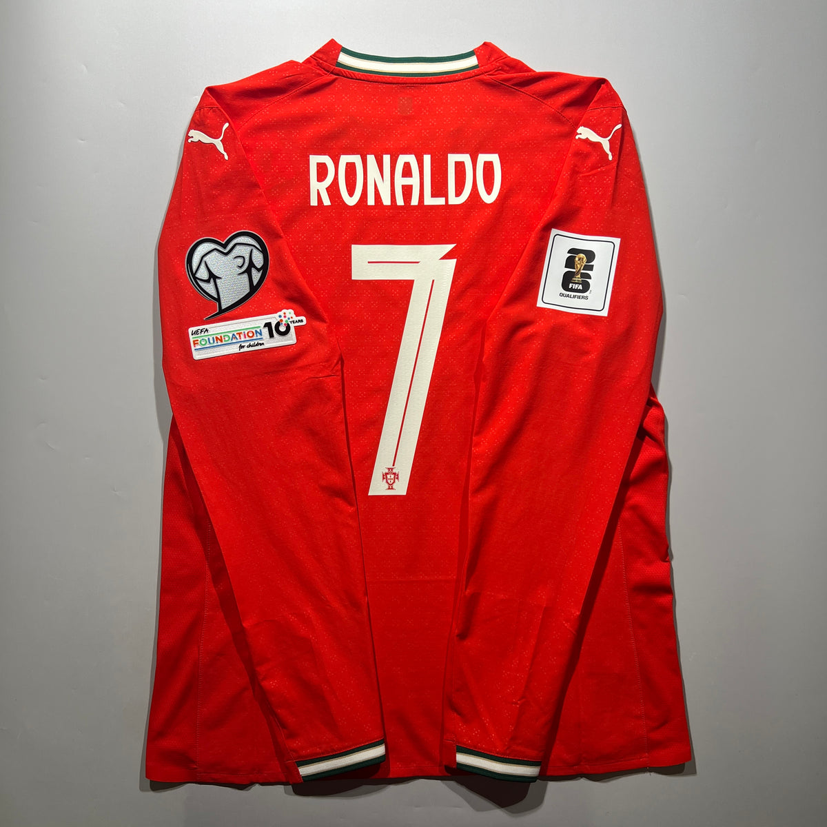 Official #7 Ronaldo 2025 Portugal Home Authentic Long Sleeve Shirt Puma 779189_01