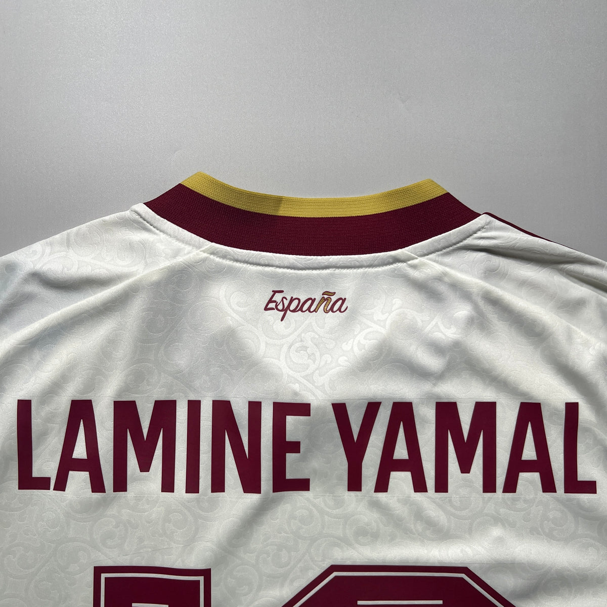 Official #19 Lamine Yamal 2026 Spain Away Stadium Shirt  World Cup vs France Adidas JN4397