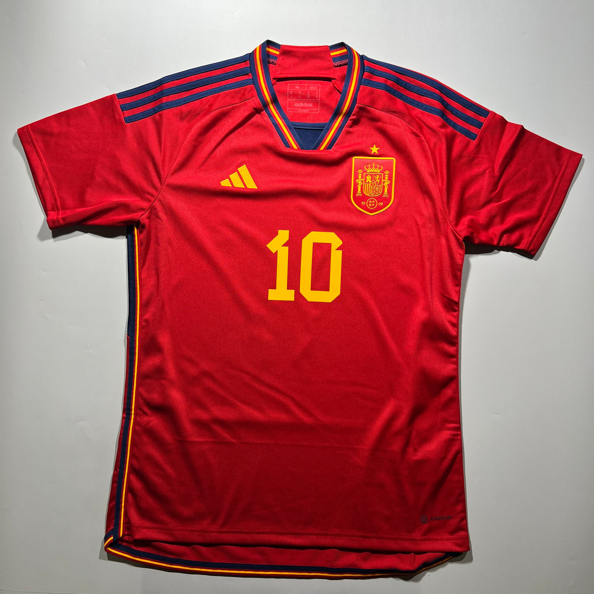 Official #10 Lamine Yamal 2022 Spain Home Stadium Shirt U17 EURO Adidas HL1970