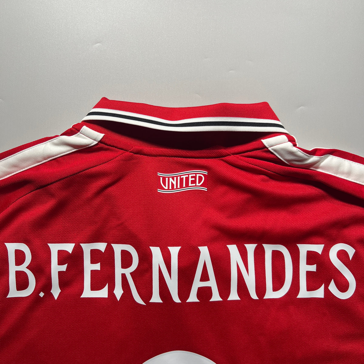 Official #8 B.Fernandes 26/27 Manchester United Home Stadium Long Sleeve Shirt UCL Adidas KC4773