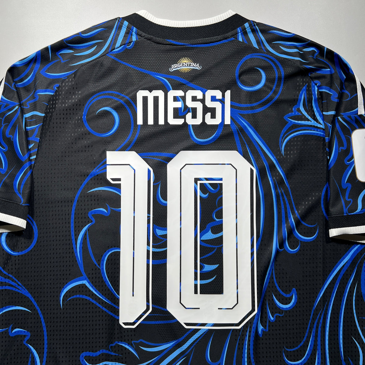 [Pre-Order] Official #10 Messi 2026 Argentina Away Authentic Shirt