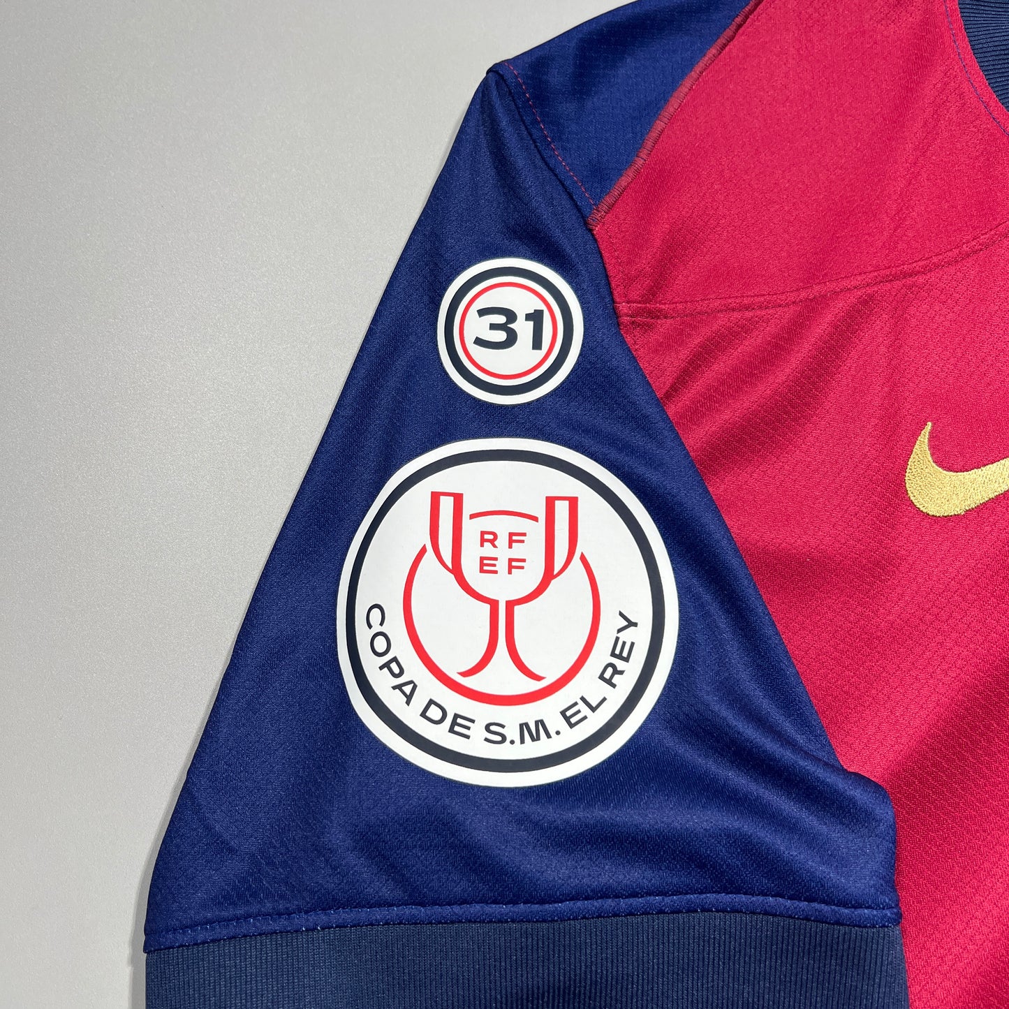 Official #19 Lamine Yamal 24/25 FC Barcelona Home Stadium shirts Copa Del Rey Size L