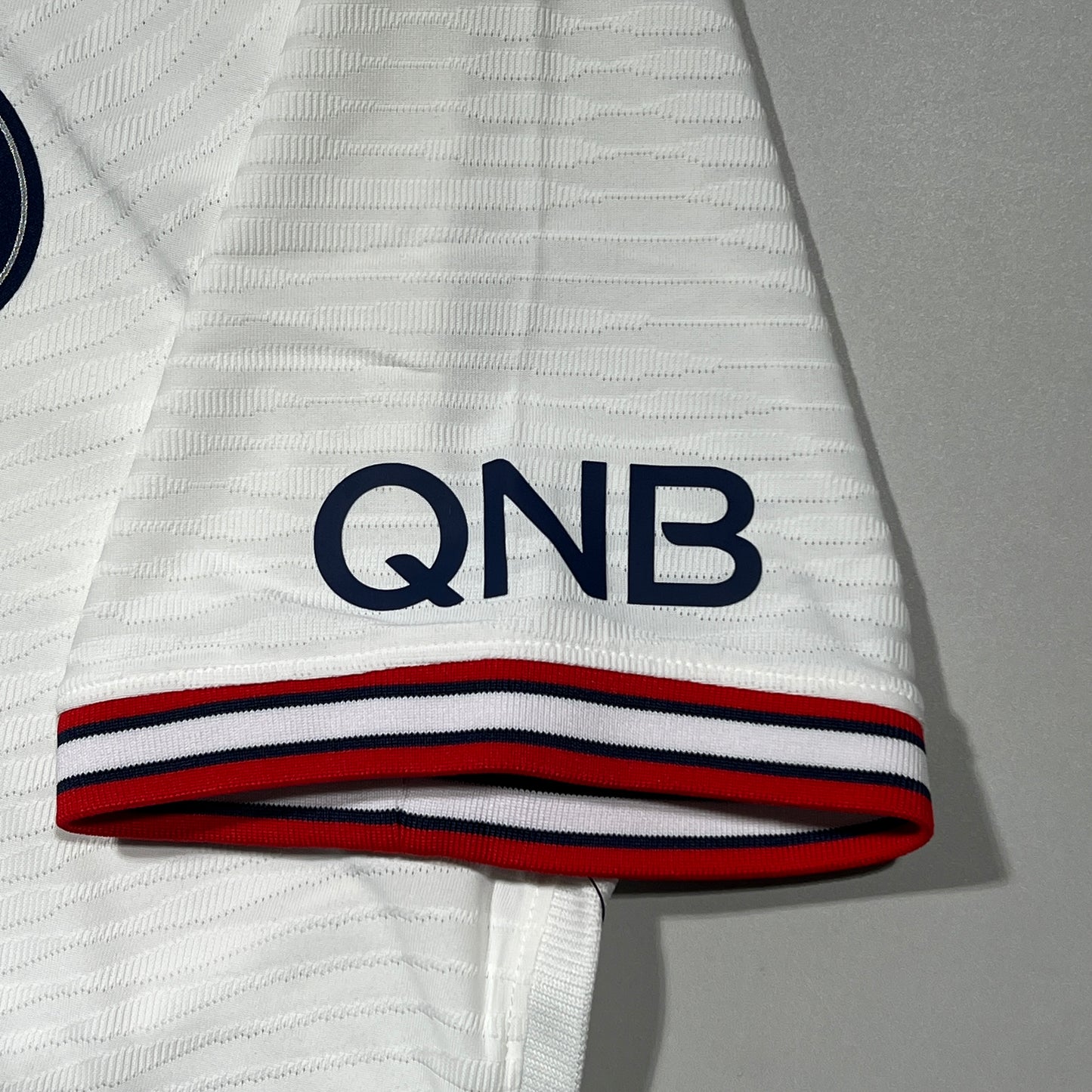 Official #30 Messi 21/22 Paris Saint-Germant (PSG) Fourth Authentic Shirt UCL Size L Nike DH7467-101