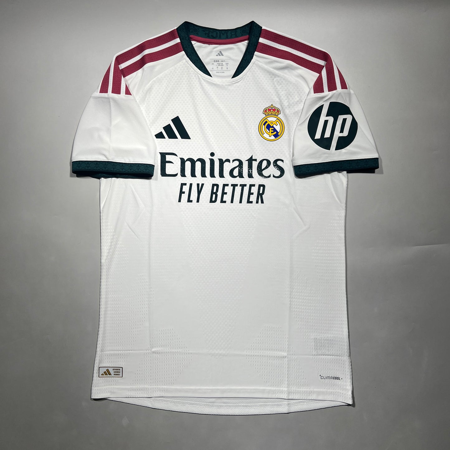 Official 26/27 Real Madrid Home Authentic Shirt Adidas JZ7218