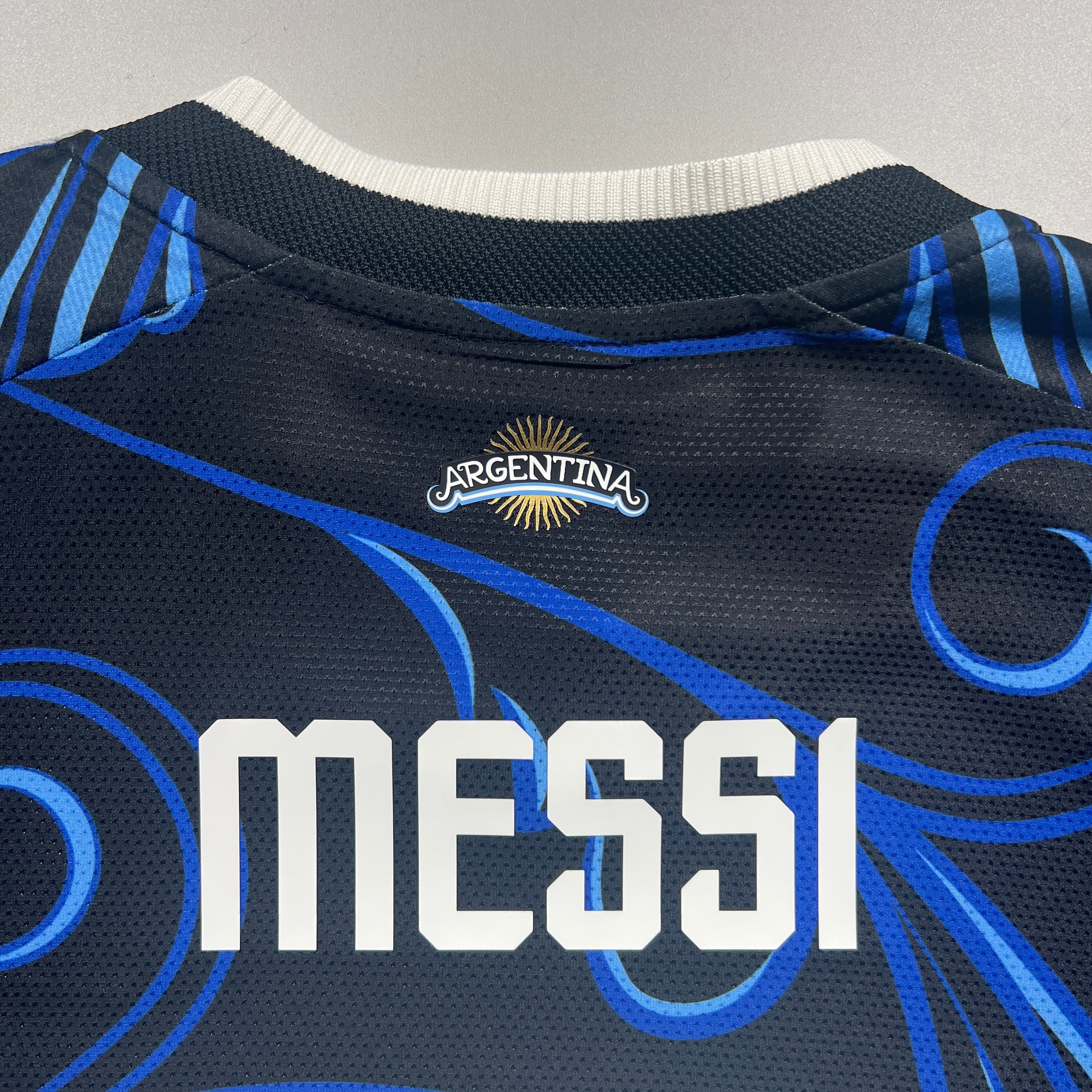 Pre-Order] Official #10 Messi 2026 Argentina Away Authentic Shirt