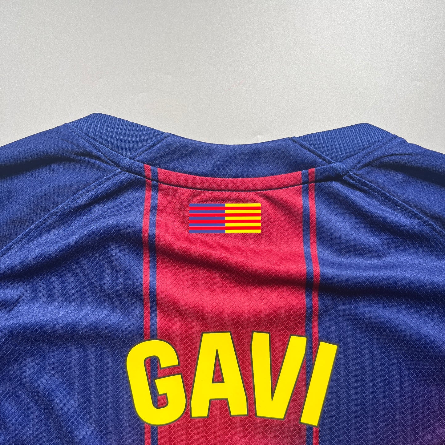 Official #6 Gavi 25/26 FC Barcelona Home Stadium Shirt Size L