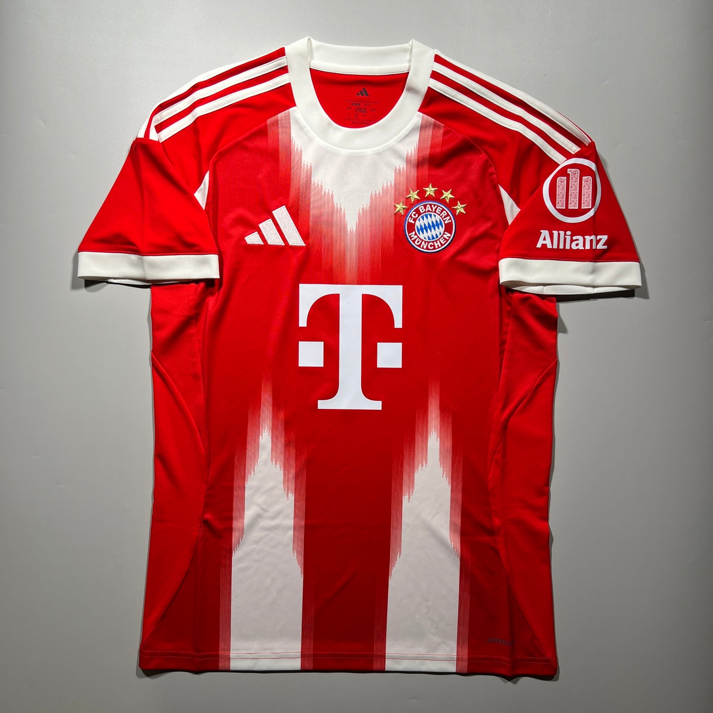 Official #17 Olise 25/26 FC Bayern Munchen Home Stadium Shirt Special Edition Size L(JP:2XL)
