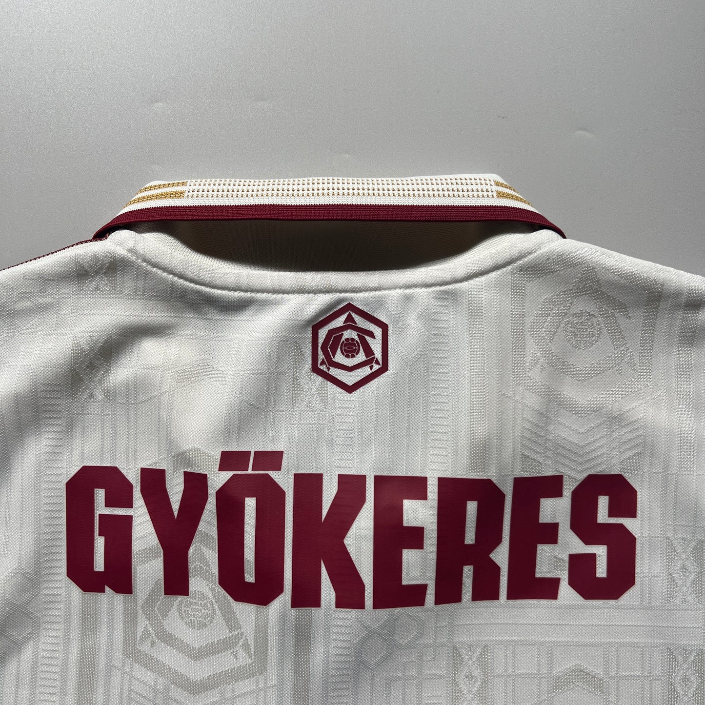 Official #14 Gyokeres 25/26 Arsenal 3rd Authentic Shirt EU Edition Size S (JP:M)