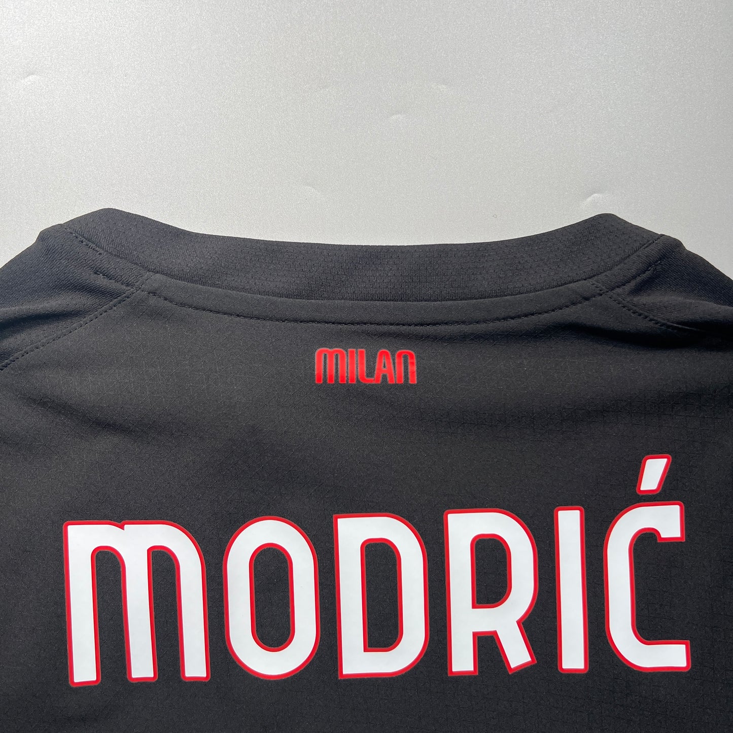 Official #14 Modric 25/26 AC Milan Home Authentic Shirt