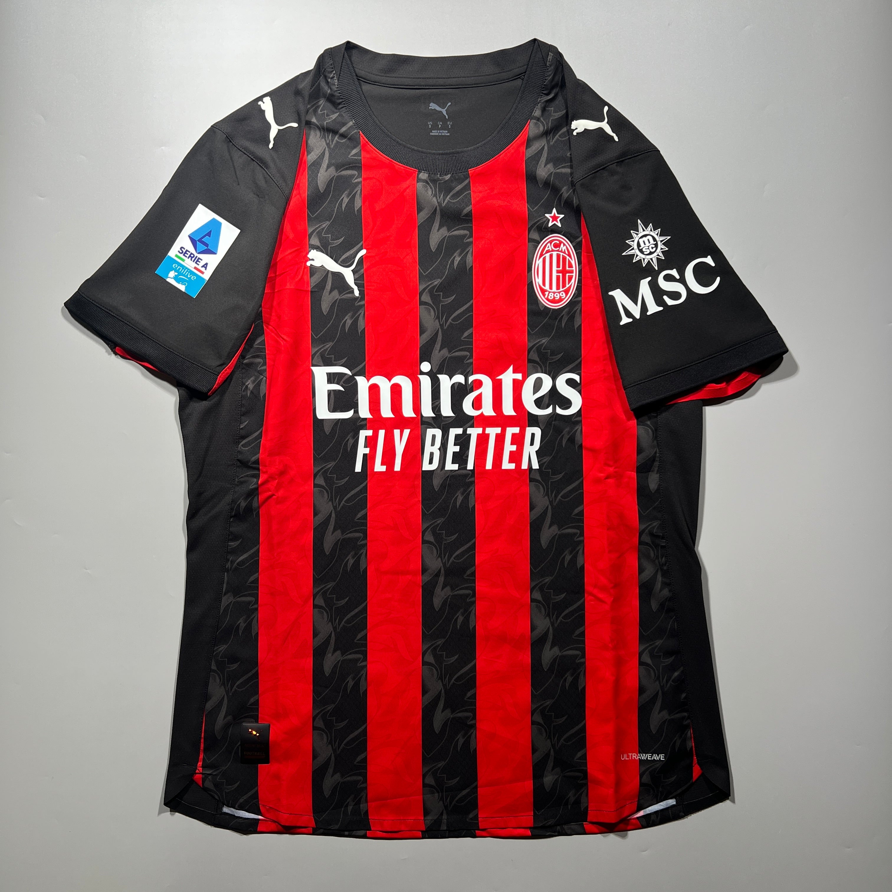 AC Milan｜AC ミラン – Kit of the Day