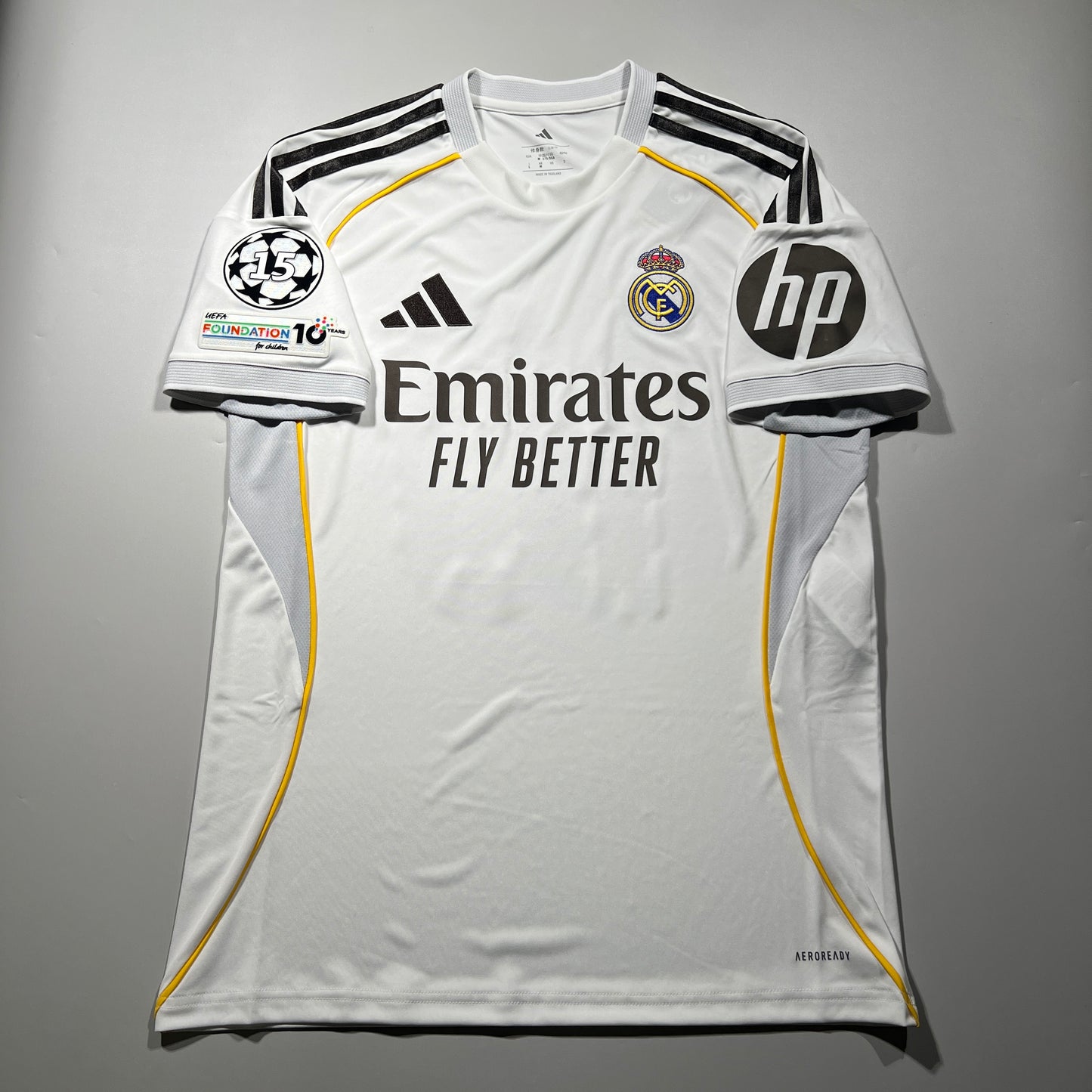Official #8 Valverde 25/26 Real Madrid Home Stadium Shirt SIze S (JP:M)