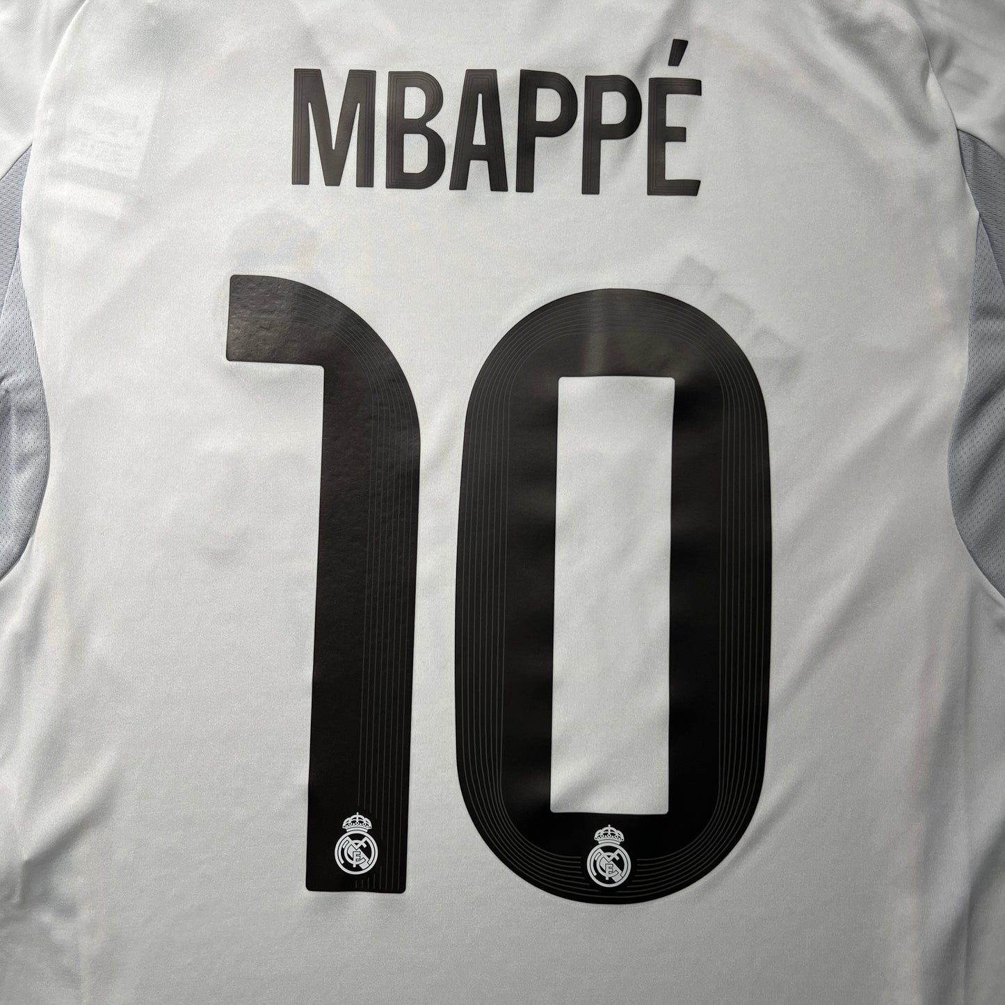 Official #10 Mbappe 25/26 Real Madrid Home Stadium Shirt Size S/M (JP:L) UCL Adidas JJ1931