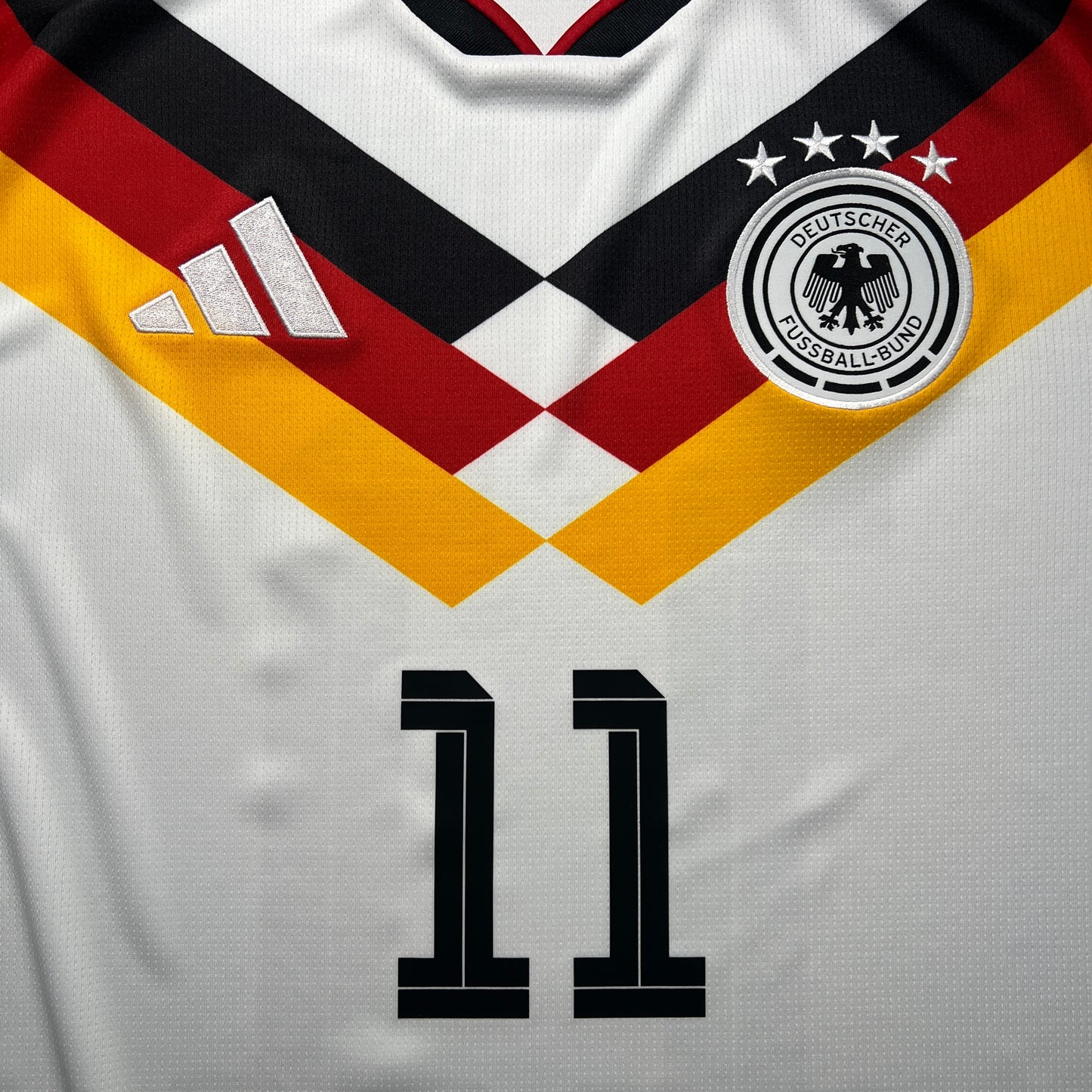 Official #11 Woltemade 2026 Germany Home Stadium Long Sleeve Shirt Size M (JP:XL) Adidas JM1380