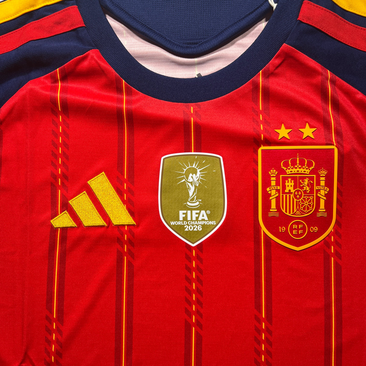 [Pre-Order] 2026 Spain Home Stadium 2-Star Winners Shirt Adidas KF4411