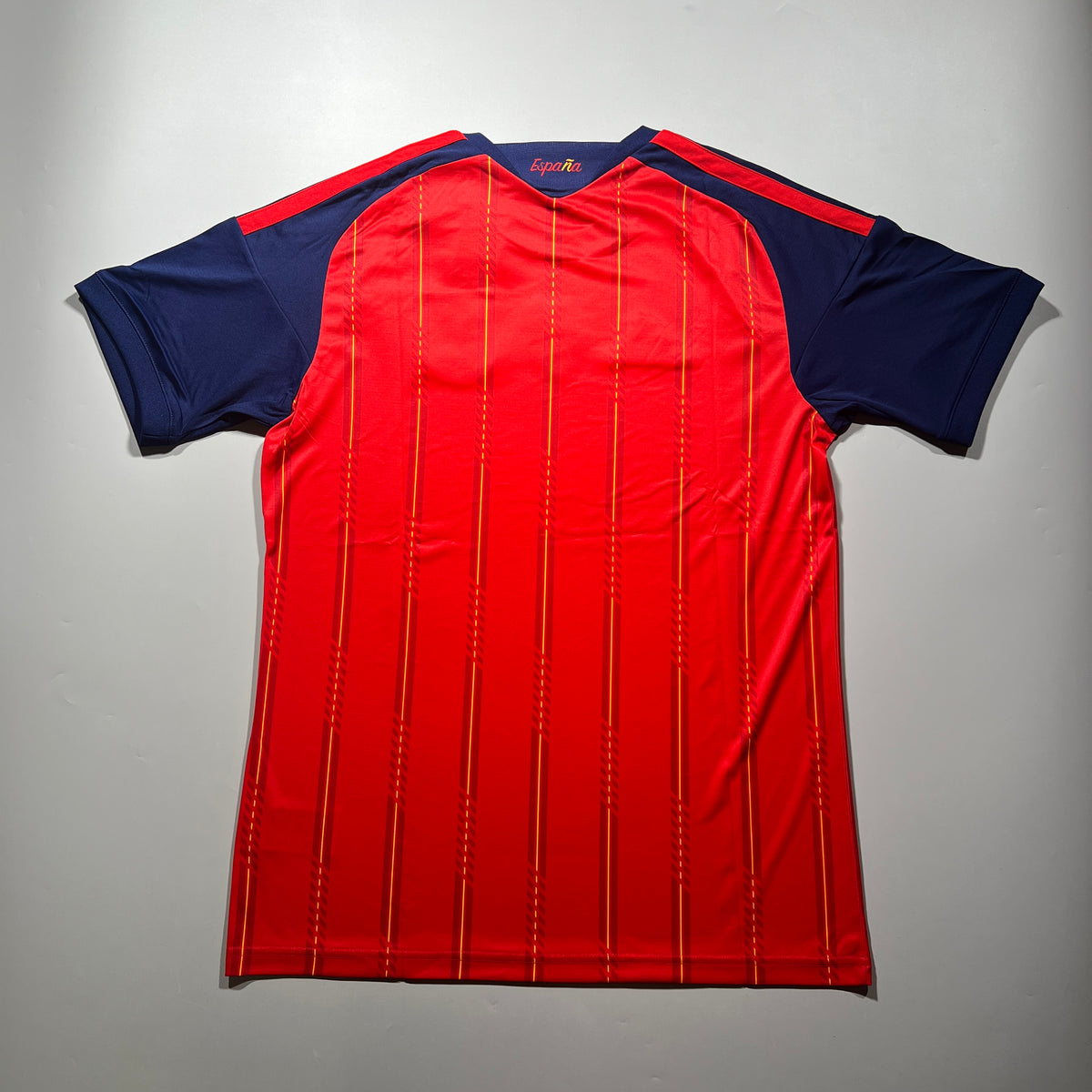 [Pre-Order] 2026 Spain Home Stadium 2-Star Winners Shirt Adidas KF4411